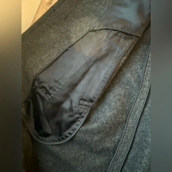 Vintage Hart Schaffner & Marx Overcoat Charcoal Gray USA Made - Picture 6 of 8